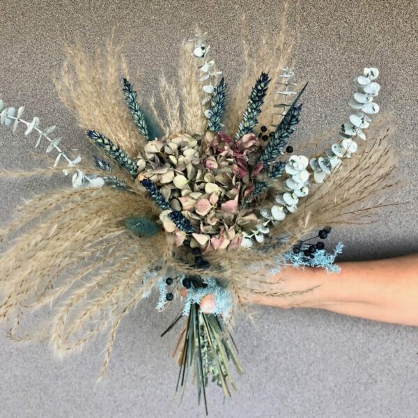 Trockenblumensträuße Trockenblumenstrauß Light blue pastel Pearl bridal bouquet 5