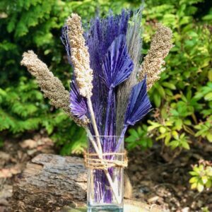 Geschenkset DIY Trockenblumenstrauß BOX violett beige palmblatt
