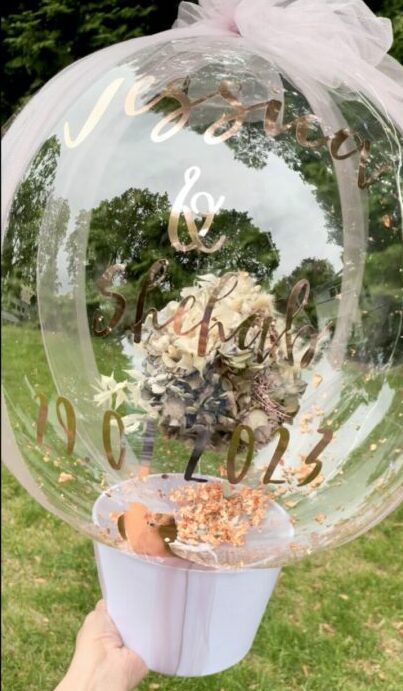 Geschenkset Hochzeit Geschenkballon mit Trockenblumen ballon